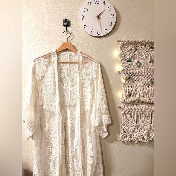 Sweaters - Elegant White Lace Kimono Cardigan
